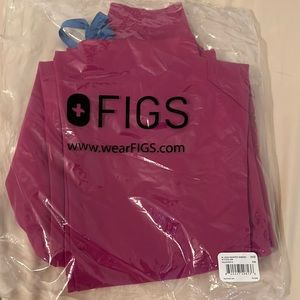 Figs scrubs